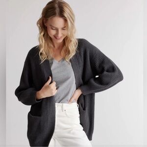 NWOT Quince 100% Organic Cotton Oversized Cardigan